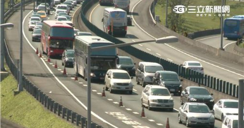 返鄉塞車精神不濟 復健師教你三招趕走瞌睡蟲