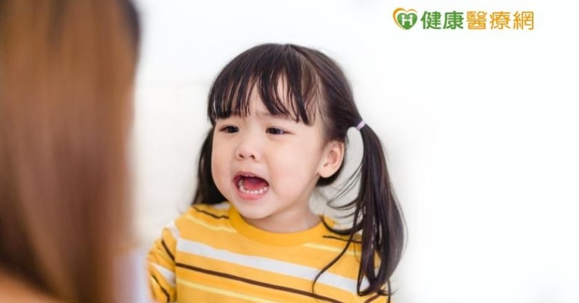 越禁止恐吃越多！　3原則讓孩子正確攝取糖份