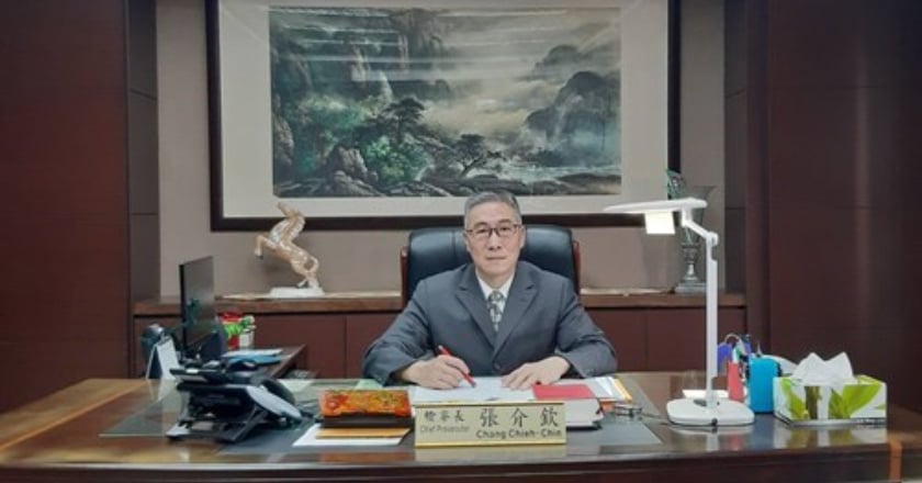 台中檢調偵辦博弈集團案 律師涉洩密被交保