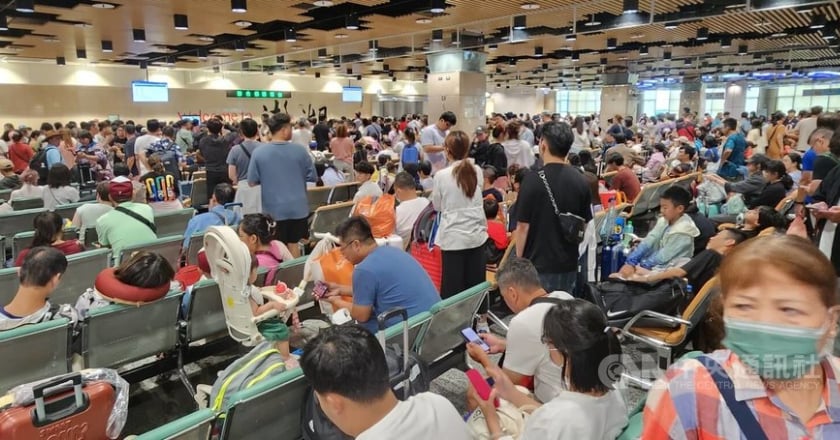 凱米颱風重創澎湖 旅客滯留機場候補紓運迫在眉睫