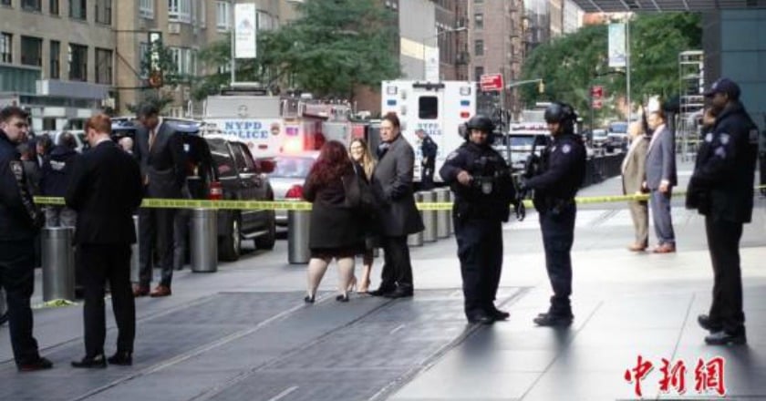 美國傳出多起炸彈包裹案 FBI搜查佛州郵務中心