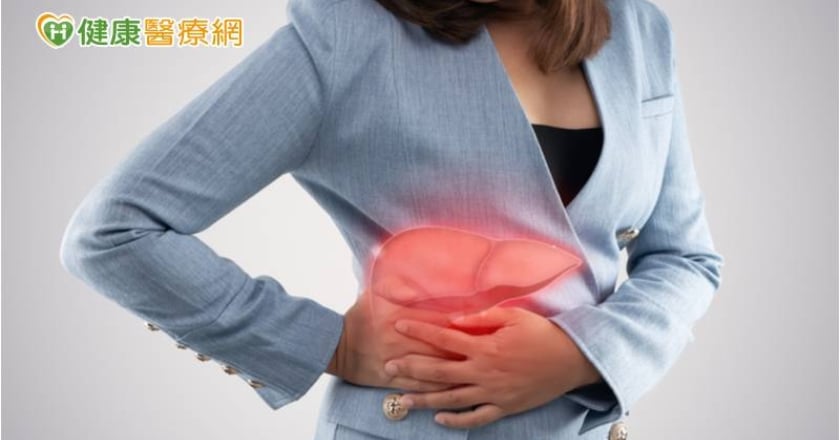 疲勞就醫竟是代謝性脂肪性肝炎　內視鏡手術縮減胃容積