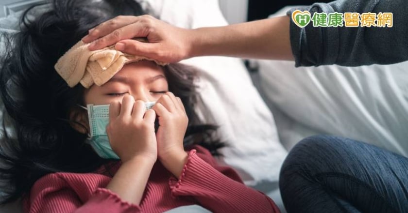 13歲女童發燒、腹痛3天竟是急性心肌炎！　急裝「1物」救命