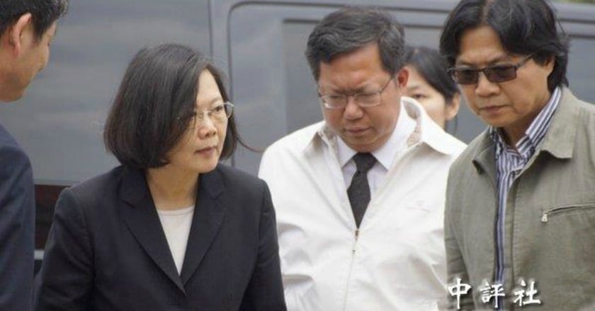 重視消防員之死 蔡英文和賴清德赴桃園致意慰問