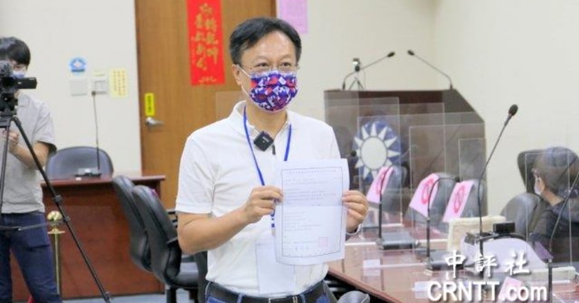 國民黨主席選舉 江啟臣朱立倫卓伯源完成領表