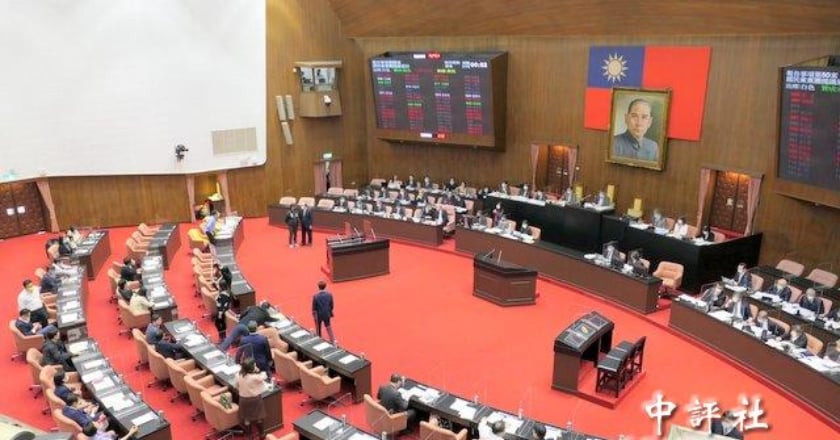 台鐵轉型里程碑 立院三讀台鐵公司化條例