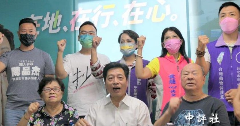 向沉淪政黨與政府說不 鄭寶清發表新黨外運動宣言
