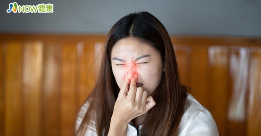 左眼脹痛微突以為用眼過度 打呼合併鼻竇炎才是禍首