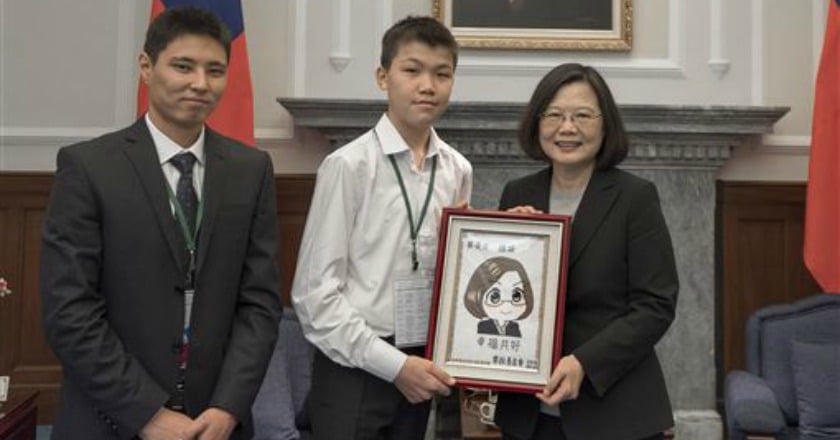 見家扶國外扶助兒 蔡英文：歡迎大家把台灣當作另一個家