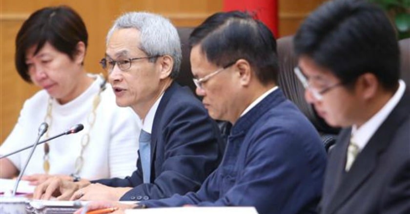 吳茂昆涉違法兼職？ 銓敘部：由教育部查證