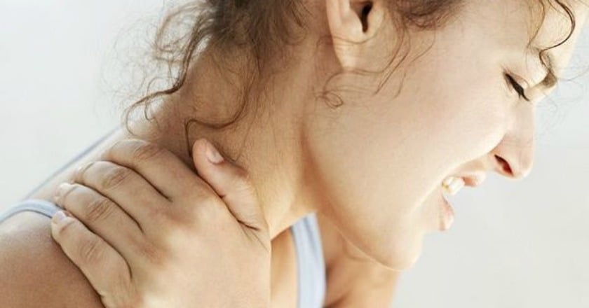 頭痛、暈眩、耳鳴 恐導因肌筋膜疼痛症候群
