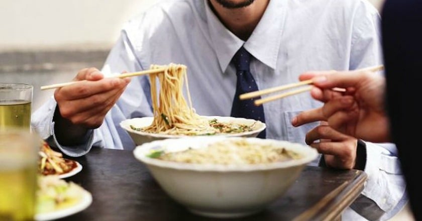 A肝來勢洶洶　同友人吃飯竟遭感染