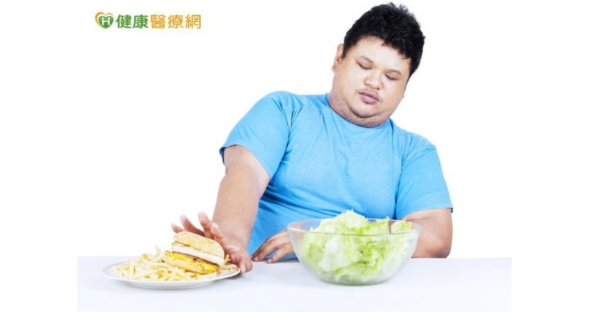 糗!男性女乳漸增 飲食西化多油脂惹禍