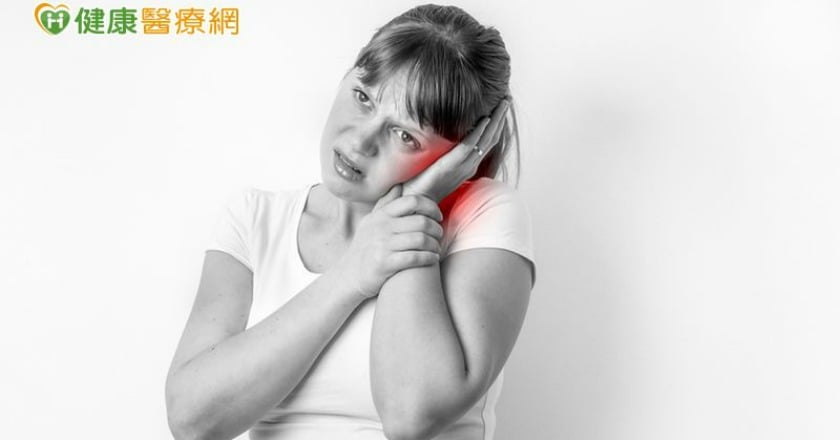 耳朵血腫怎麼辦? 醫:自行吸擠當心更惡化
