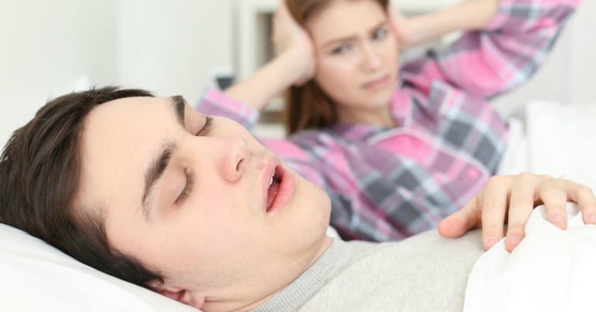 睡眠呼吸中止+鼻炎+胃食道逆流 惡性循環三毛病