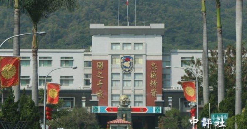 陸軍一兵遭少年砍殺 第八軍團：遺憾