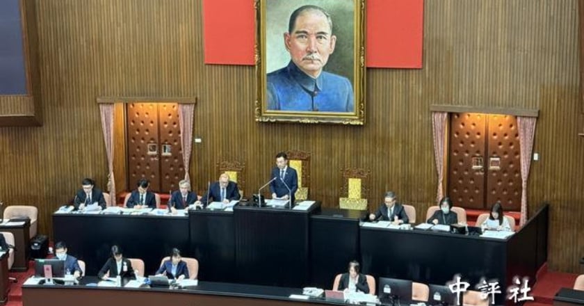總統彈劾案19日立院表決 藍白支持、綠進場投反對票