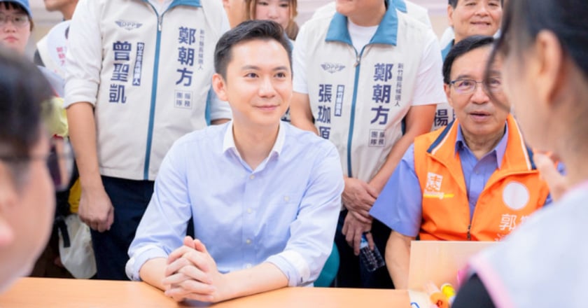 鄭朝方登記參選竹縣長 主打竹北治理經驗