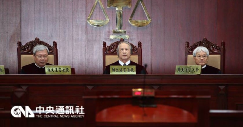 憲法法庭罕見開庭 羅瑩雪親上火線出庭對戰賴素如
