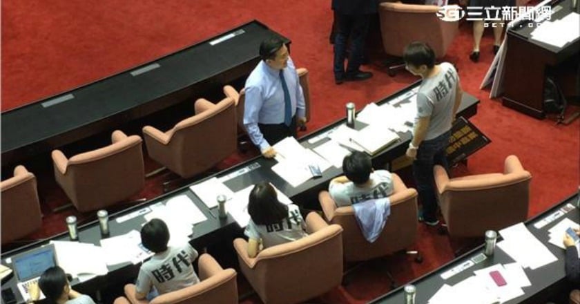 立法院72：0表決通過 520前停審中嘉案