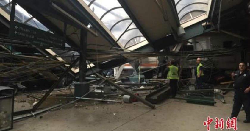 紐澤西州列車撞車站 1死逾百傷