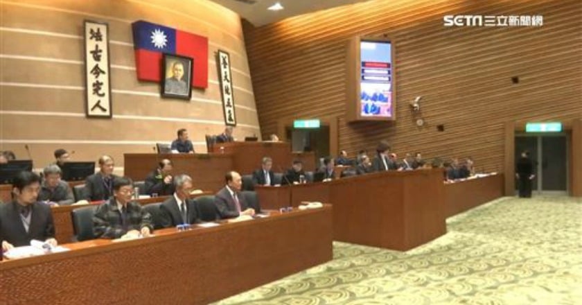 宜蘭縣議會通過提案 正名釣魚台為「頭城釣魚台」