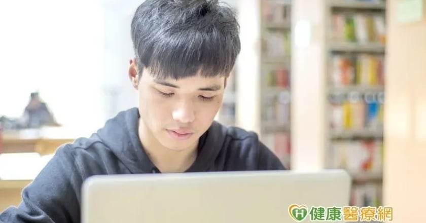 我的孩子是同志怎麼辦? 諮商師:建議尋求專業協助