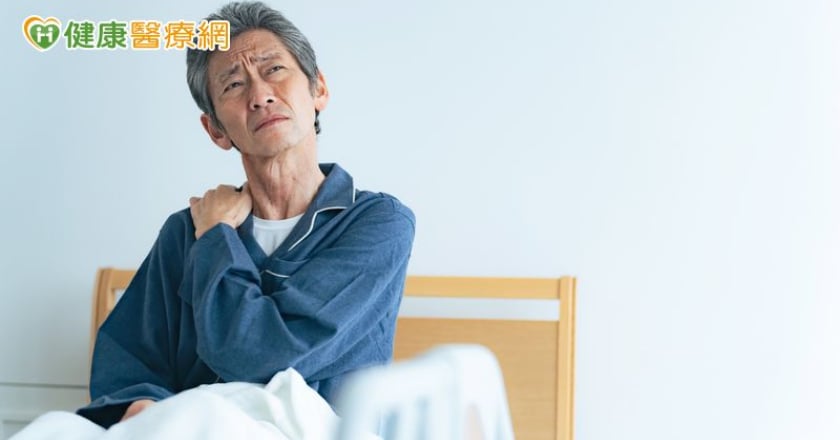 男性過了40歲為何容易累 沒性趣?醫師教你檢查與改善