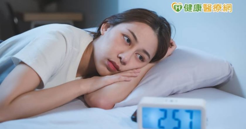 睡不著好痛苦！近1/4失眠者亂服安眠藥 使用原則一次看