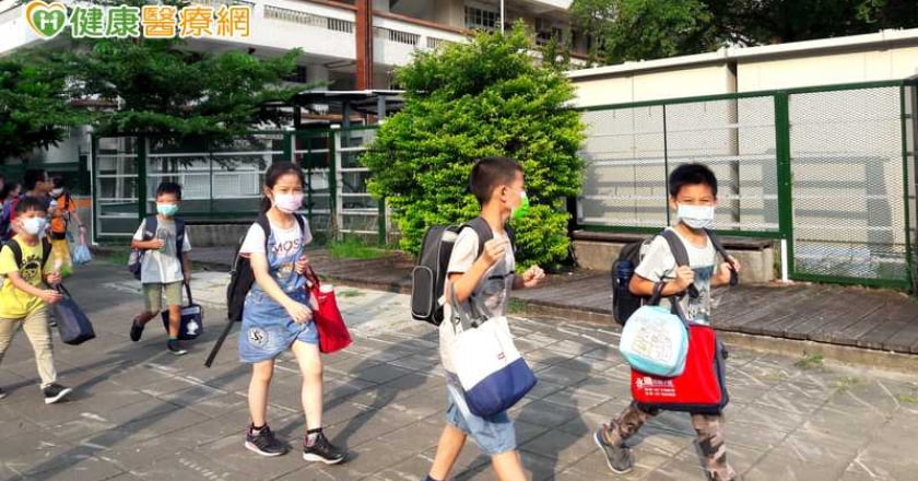 孩子開學家長樂翻就是失職？心理師：這很正常 籲4點防內疚感