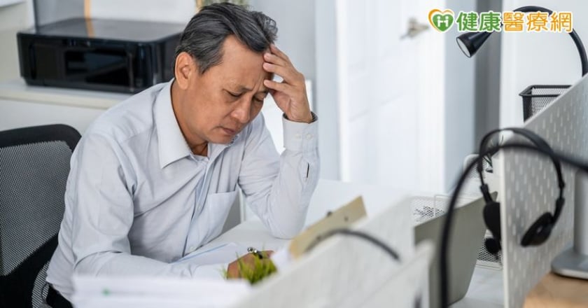 頭痛三個月吃藥無效 竟是鼻竇炎在作怪