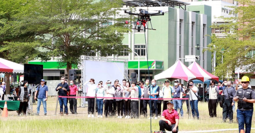 台南無人機研發應用展示　邁向科技救災