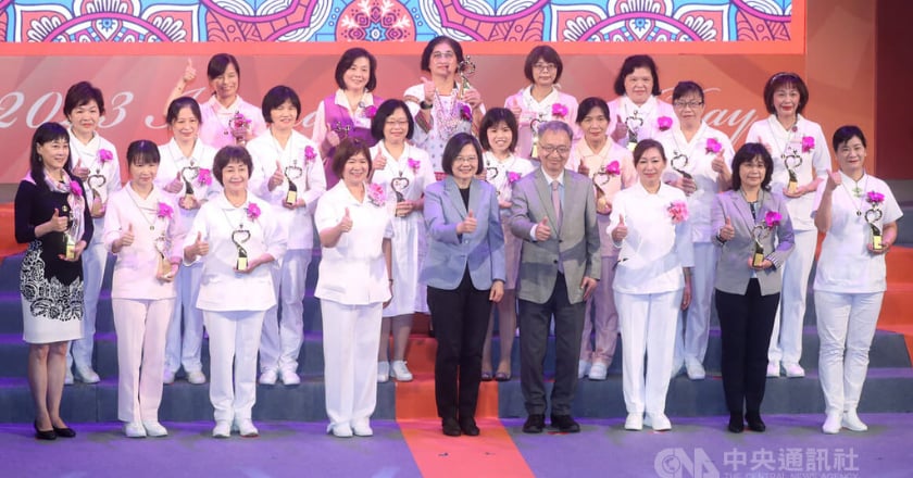 慶國際護師節　蔡總統：持續推動政策打造更好職場