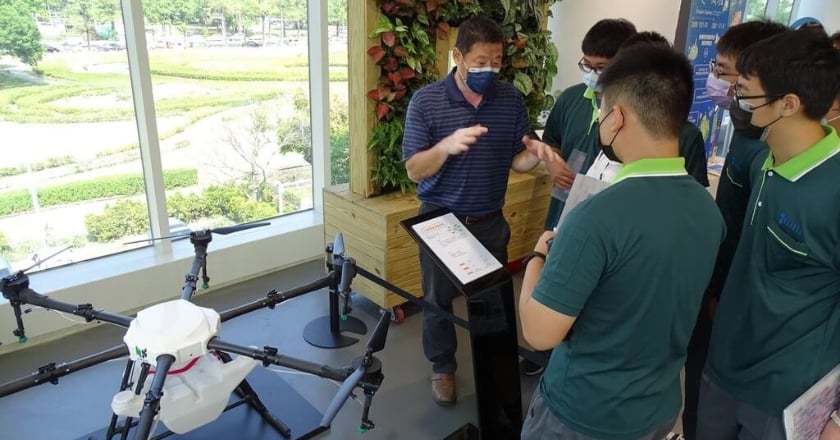 結合辦學特色　技術型、綜合型高中發展跨域課程