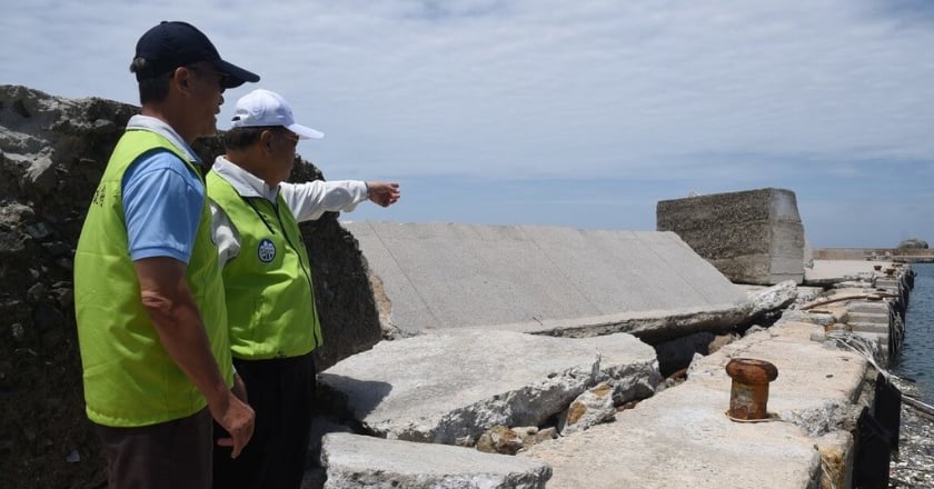 澎湖離島災損嚴重　碼頭被掏空、管線斷裂無水電