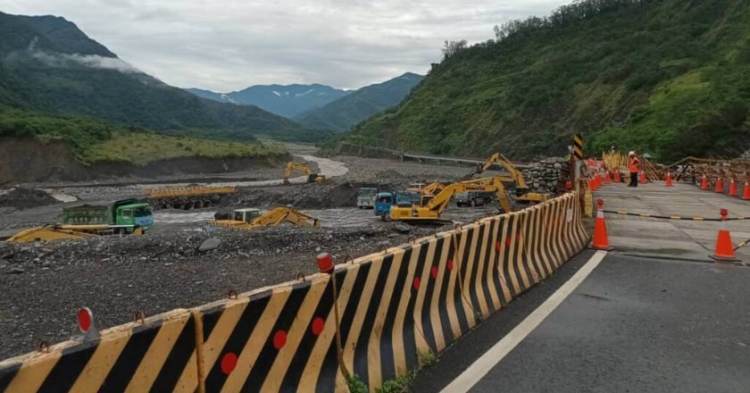 南橫明霸克露橋便道、梅蘭路段 11日開放通行