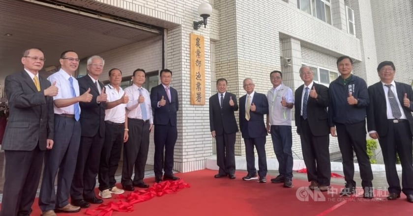 農業部漁業署揭牌 陳吉仲:前鎮漁港整建是政府責任