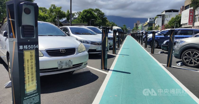 花蓮市自由街智慧停車示範區 9/1啟用收費