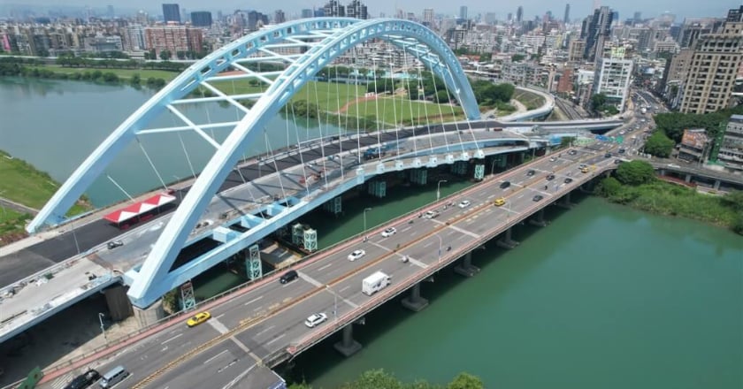 中正橋改建更新 台北往新北永和方向10/7通車