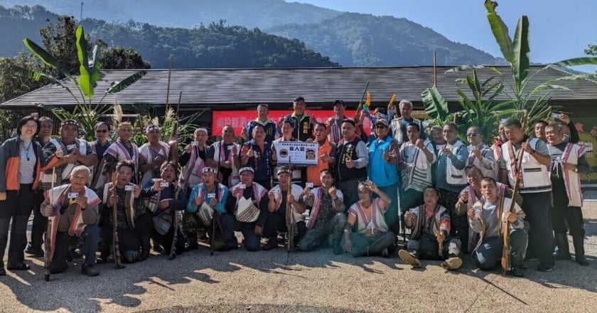 南投33名原住民獲獵人證 狩獵自治管理更進一步