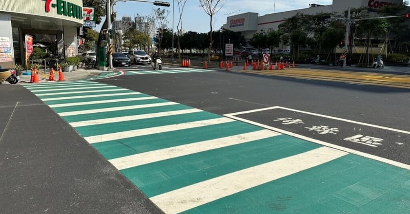 高雄輕軌即將成圓 市府推多項配套降低交通衝擊