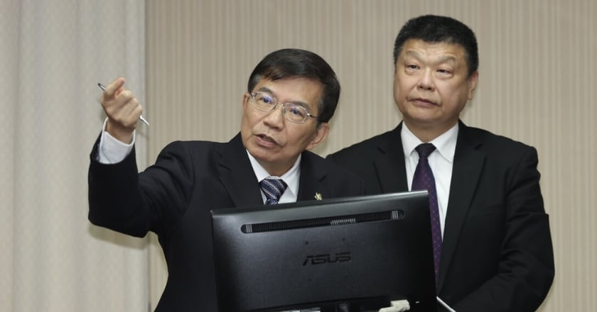 台鐵公司化上千人離退 王國材:不影響春節疏運
