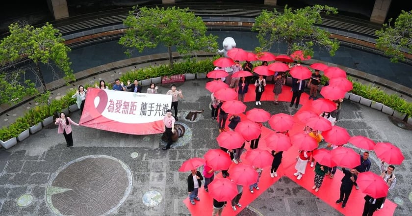 愛滋新增病例跌破千例20年首次 台灣防治成效優於全球平均