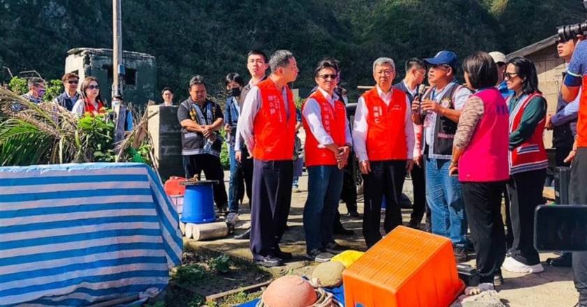 陳建仁視察蘭嶼 陳建仁：2年內蘭嶼全島電纜地下化