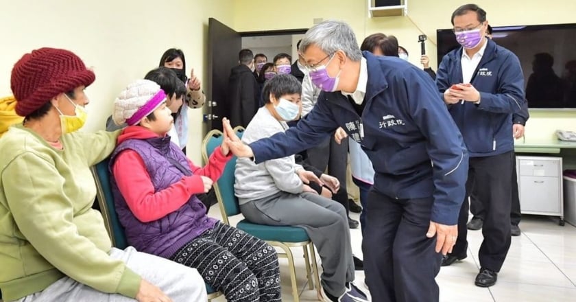 赴安康教養院贈加菜金 陳建仁：做身障者最好後盾