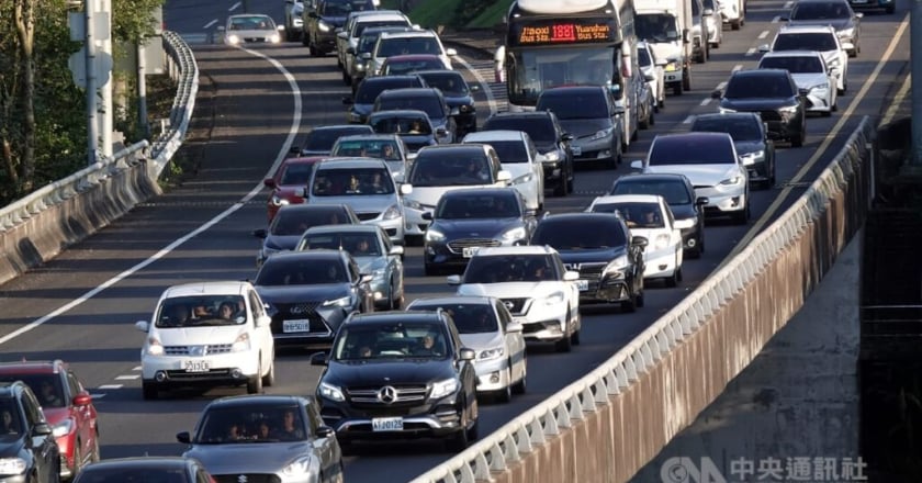 初五收假日現北返車潮 國道3起車禍影響車流