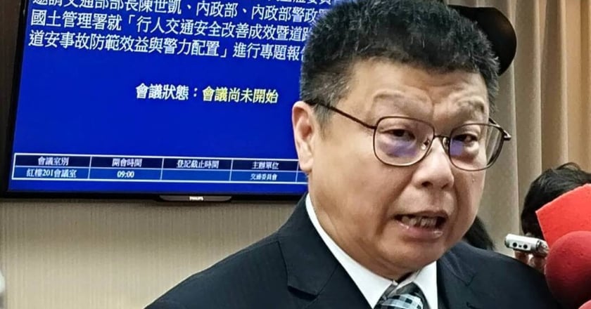 台鐵董事長加薪惹議 杜微：依國營事業規定
