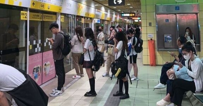 環狀線轉轍器異常近3小時已修復 影響800人次