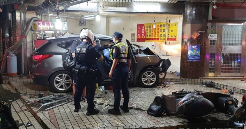 北市東湖市場車禍3死2傷 15歲少年依過失致死偵辦