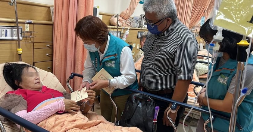 阿里山棧道斷裂1死4傷 翁章梁：全面檢測設施及景觀平台